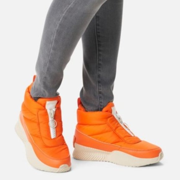 Sorel x prAna Out N About III Puffy Zip Boots Heatwave Orange Booties Size 9 NEW - Picture 1 of 7